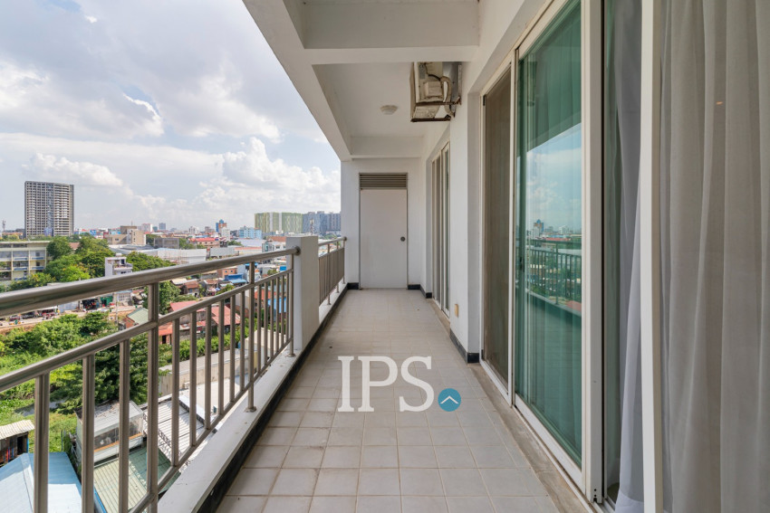 3 Bedroom Condo For Rent - Beoung Kak 1, Phnom Penh