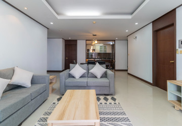 3 Bedroom Condo For Rent - Beoung Kak 1, Phnom Penh thumbnail