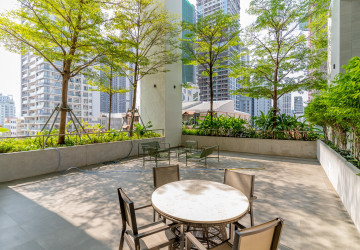 1 Bedroom Condo For Rent - Embassy Central, BKK1, Phnom Penh thumbnail