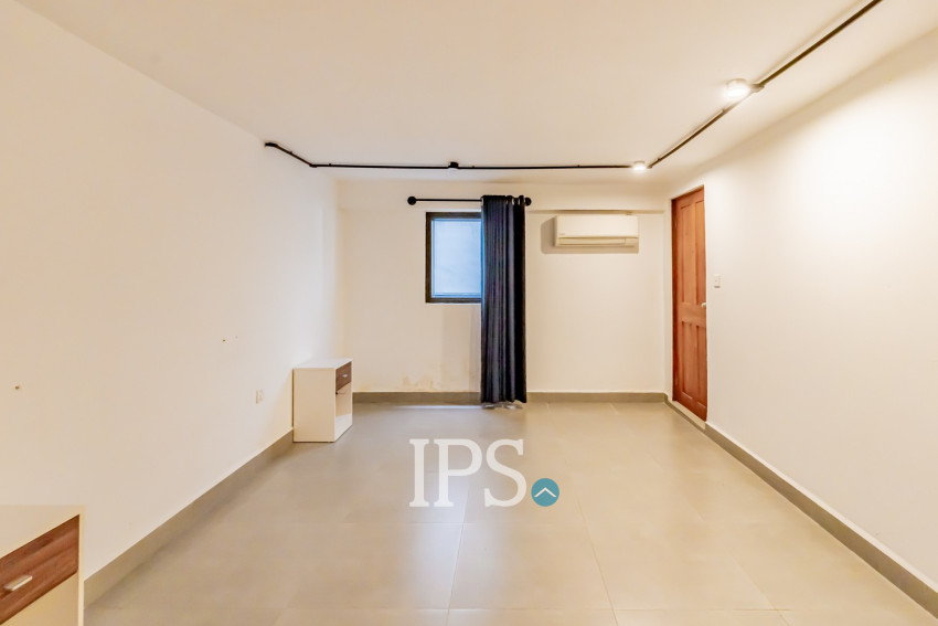 4 Bedroom Apartment For Rent - Boeung Kak 1, Phnom Penh