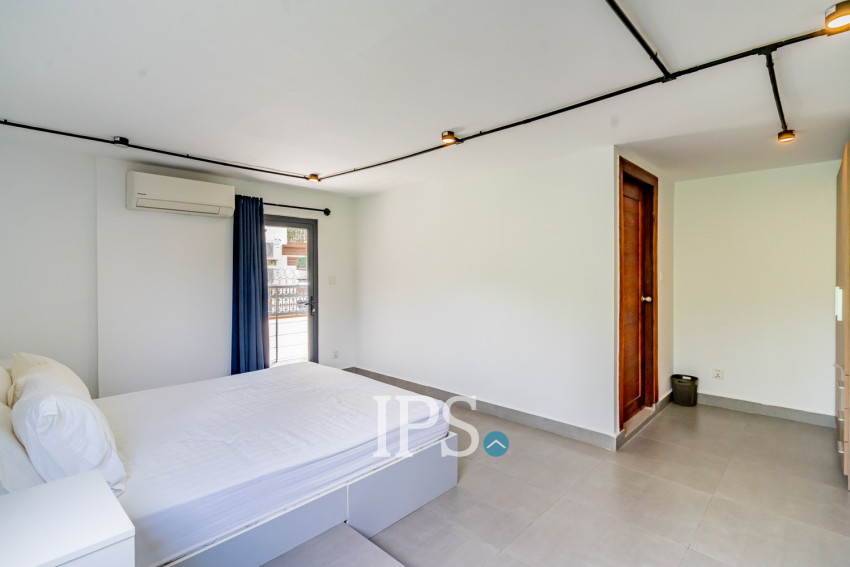 4 Bedroom Apartment For Rent - Boeung Kak 1, Phnom Penh