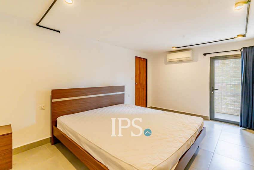 4 Bedroom Apartment For Rent - Boeung Kak 1, Phnom Penh