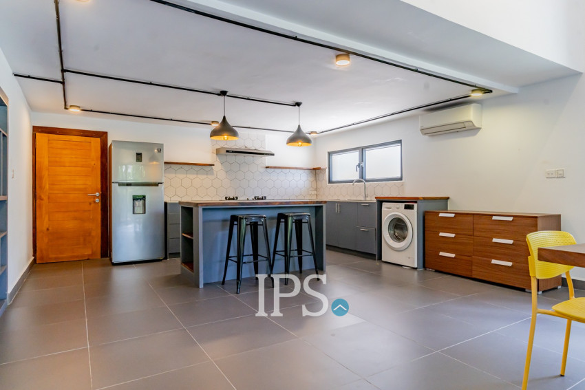 4 Bedroom Apartment For Rent - Boeung Kak 1, Phnom Penh