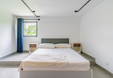 4 Bedroom Apartment For Rent - Boeung Kak 1, Phnom Penh thumbnail