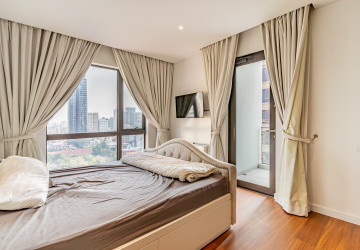 13th Floor 2  Bedroom Condo For Sale - Embassy Central, BKK 1, Phnom Penh thumbnail