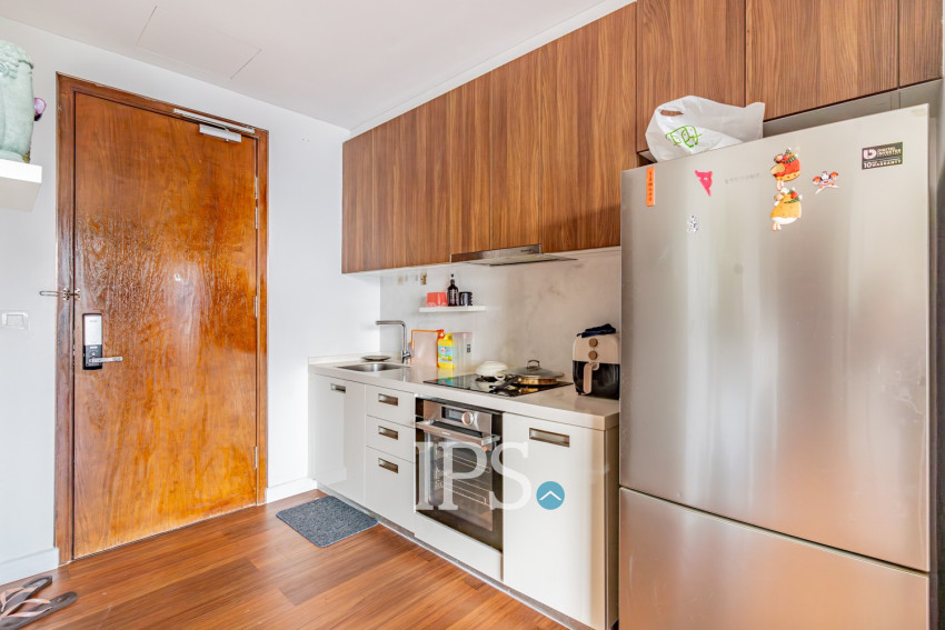 13th Floor 2  Bedroom Condo For Sale - Embassy Central, BKK 1, Phnom Penh