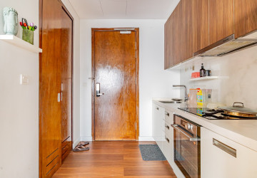 13th Floor 2  Bedroom Condo For Sale - Embassy Central, BKK 1, Phnom Penh thumbnail