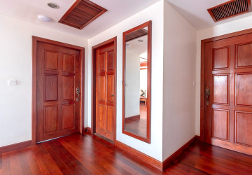 1 Bedroom Apartment For Rent - Sala Kamreuk, Siem Reap thumbnail