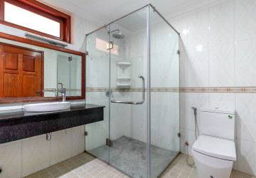 1 Bedroom Apartment For Rent - Sala Kamreuk, Siem Reap thumbnail