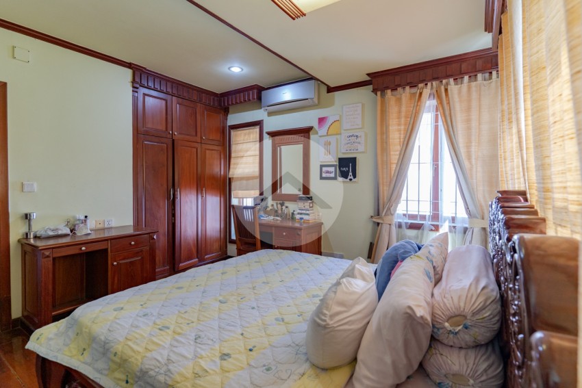 4 Bedroom Villa For Sale - Borey Prek Eng, Prek Eng, Phnom Penh