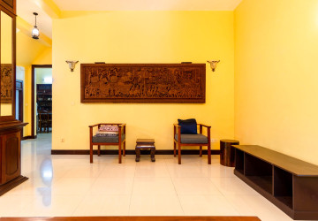 4 Bedroom Villa For Rent - Sala Kamreuk, Siem Reap thumbnail