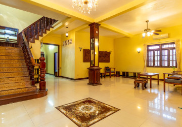 4 Bedroom Villa For Rent - Sala Kamreuk, Siem Reap thumbnail