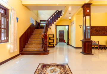 4 Bedroom Villa For Rent - Sala Kamreuk, Siem Reap thumbnail