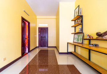 4 Bedroom Villa For Rent - Sala Kamreuk, Siem Reap thumbnail