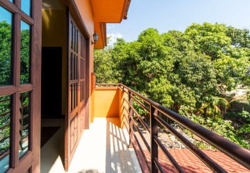 4 Bedroom Villa For Rent - Sala Kamreuk, Siem Reap thumbnail