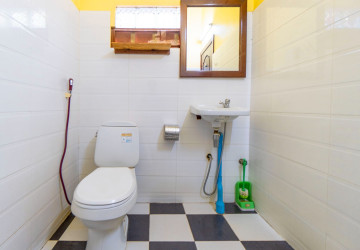 4 Bedroom Villa For Rent - Sala Kamreuk, Siem Reap thumbnail