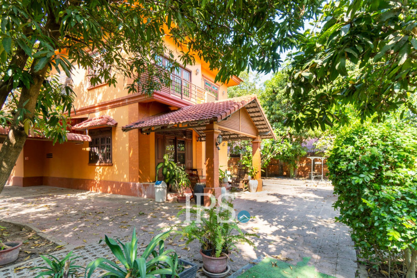 4 Bedroom Villa For Rent - Sala Kamreuk, Siem Reap