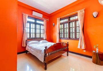 4 Bedroom Villa For Rent - Sala Kamreuk, Siem Reap thumbnail