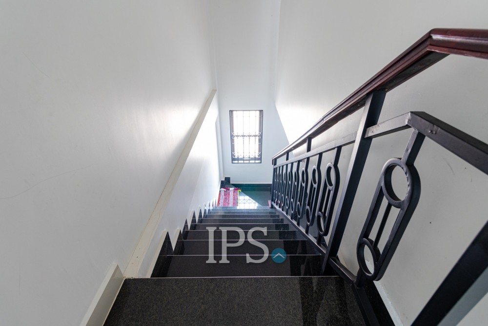 3 Bedroom Townhouse For Rent - Svay Dangkum, Siem Reap - Image 27