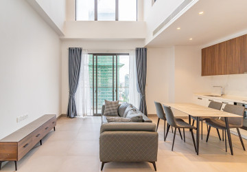 16th Floor Duplex 2 Bedroom Condo For Sale - Embassy Central, BKK1, Phnom Penh thumbnail