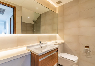 16th Floor Duplex 2 Bedroom Condo For Sale - Embassy Central, BKK1, Phnom Penh thumbnail