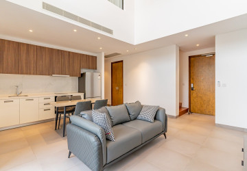 16th Floor Duplex 2 Bedroom Condo For Sale - Embassy Central, BKK1, Phnom Penh thumbnail