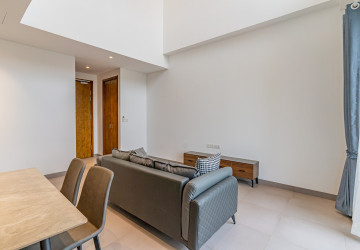 16th Floor Duplex 2 Bedroom Condo For Sale - Embassy Central, BKK1, Phnom Penh thumbnail