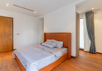 16th Floor Duplex 2 Bedroom Condo For Sale - Embassy Central, BKK1, Phnom Penh thumbnail