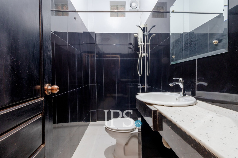 7 Bedroom Guesthouse  For Rent - Sala Kamreuk, Siem Reap - Image 23