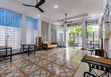 7 Bedroom Guesthouse  For Rent - Sala Kamreuk, Siem Reap thumbnail