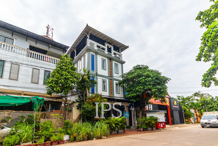 7 Bedroom Guesthouse  For Rent - Sala Kamreuk, Siem Reap