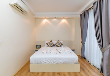 2 Bedroom Serviced Apartment For Rent - BKK1, Phnom Penh thumbnail