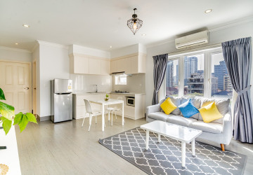 1 Bedroom Serviced Apartment For Rent - BKK1, Phnom Penh thumbnail