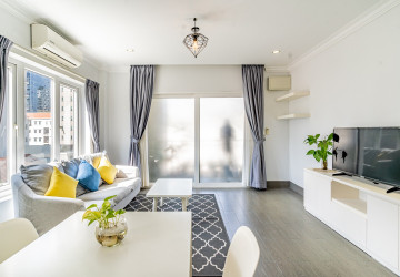 1 Bedroom Serviced Apartment For Rent - BKK1, Phnom Penh thumbnail