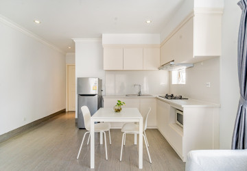1 Bedroom Serviced Apartment For Rent - BKK1, Phnom Penh thumbnail