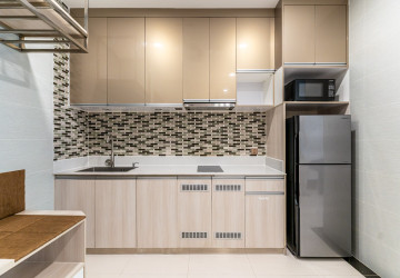 1 Bedroom Serviced Apartment For Rent - BKK1, Phnom Penh thumbnail
