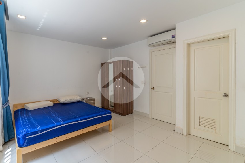 4 Bedroom Flat For Rent  - Sen Sok, Phnom Penh