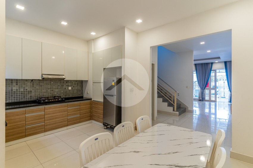 4 Bedroom Flat For Rent  - Sen Sok, Phnom Penh