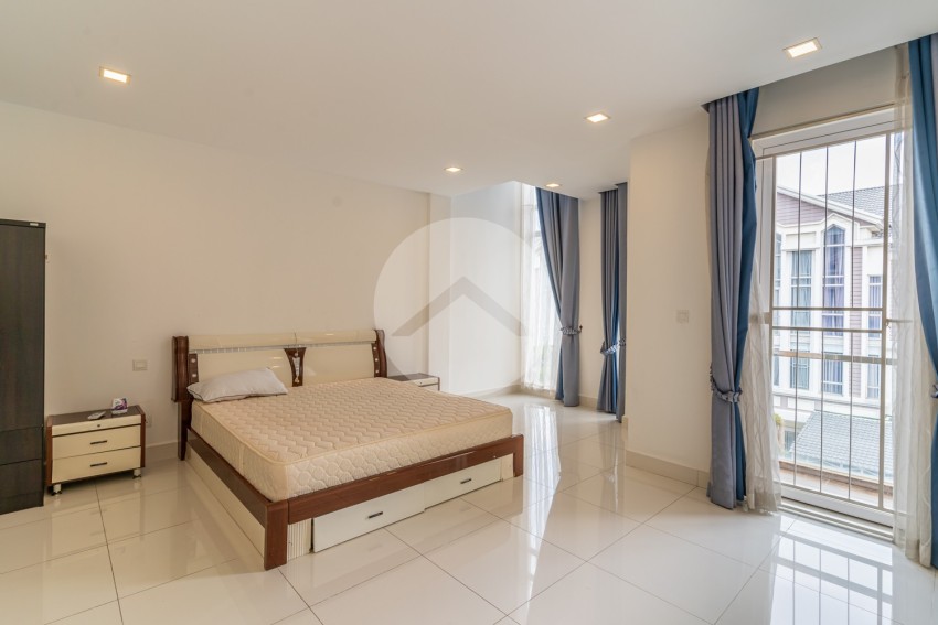 4 Bedroom Flat For Rent  - Sen Sok, Phnom Penh