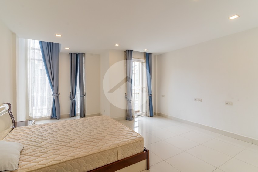 4 Bedroom Flat For Rent  - Sen Sok, Phnom Penh