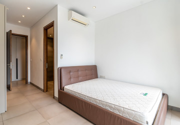 3 Bedroom Condo For Rent - Embassy Central, BKK1, Phnom Penh thumbnail