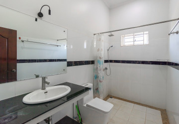 3 Bedroom House For Rent - Svay Thom, Siem Reap thumbnail