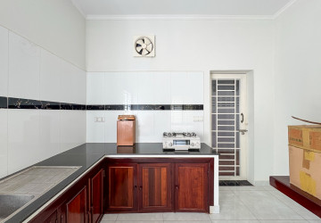 3 Bedroom House For Rent - Svay Thom, Siem Reap thumbnail