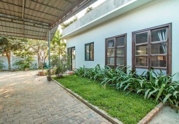 2 Bedroom House For Rent - Svay Dangkum, Siem Reap thumbnail