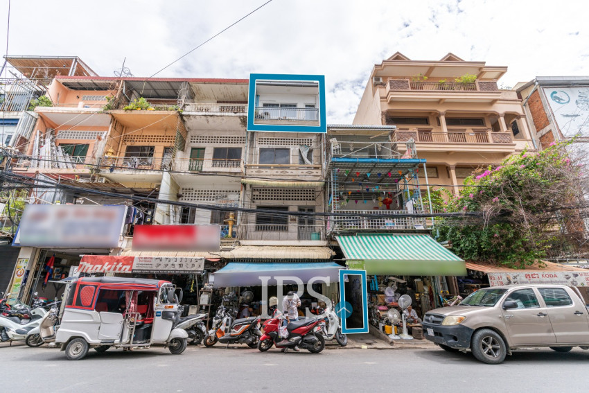 Renovated 2 Bedroom Apartment For Rent - Beoung Raing, Phnom Penh