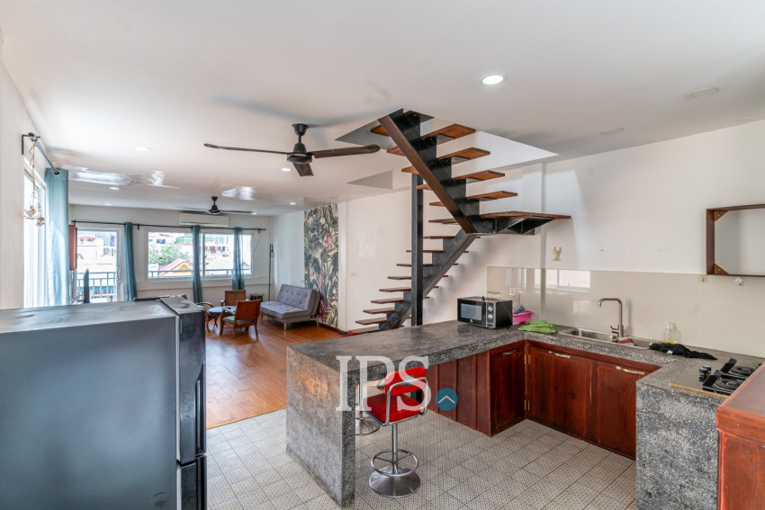 Renovated 2 Bedroom Apartment For Rent - Beoung Raing, Phnom Penh