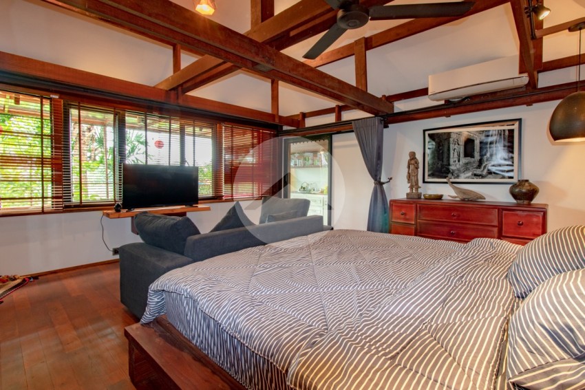 2 Bedrooms Wooden House For Sale - Chreav, Siem Reap