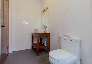 4 Bedroom House For Rent - Slor Kram, Siem Reap thumbnail