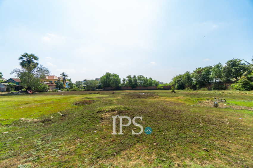 8019 Sqm Land  For Sale - Svay Dangkum, Siem Reap
