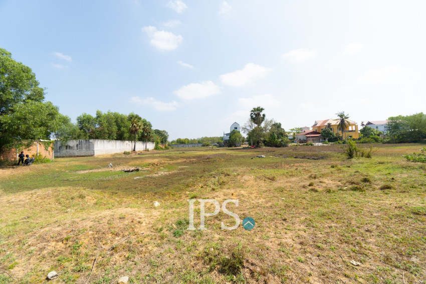 8019 Sqm Land  For Sale - Svay Dangkum, Siem Reap